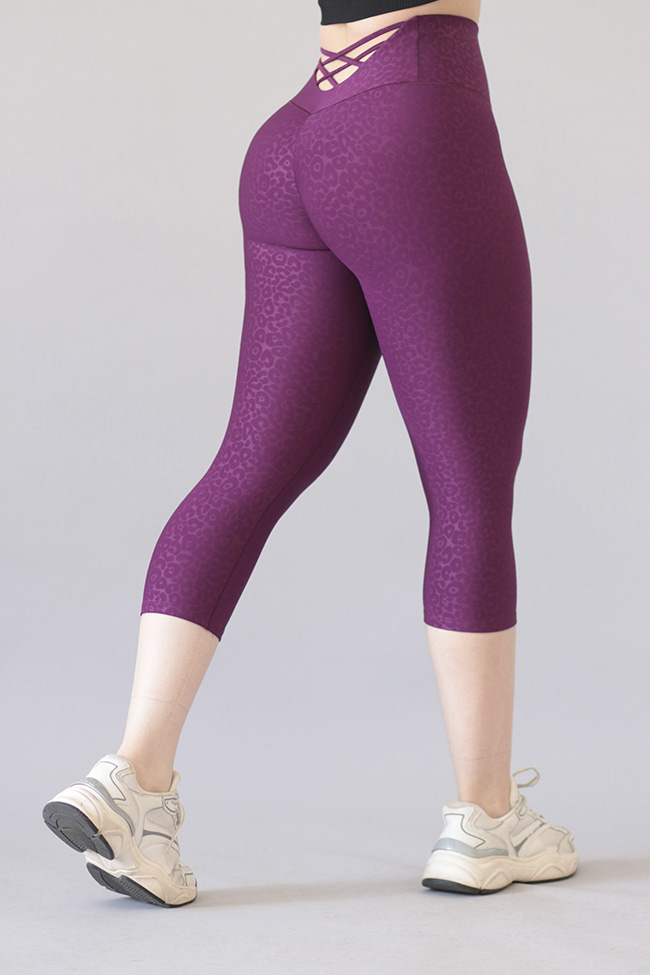 ELITE PUSH UP CAPRI TRESA CALE MORADA DP | Lisos | Leggins
